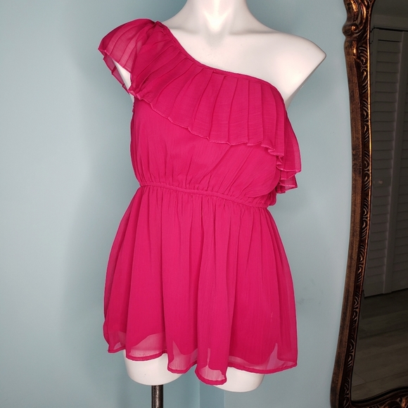 torrid Tops - TORRID ONE SHOULDER TOP - HOT PINK NWT